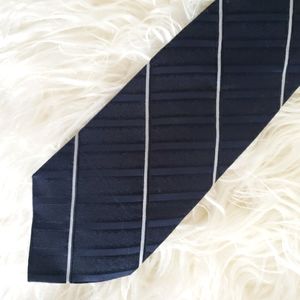 Peterborough Row Bloomingdales Necktie